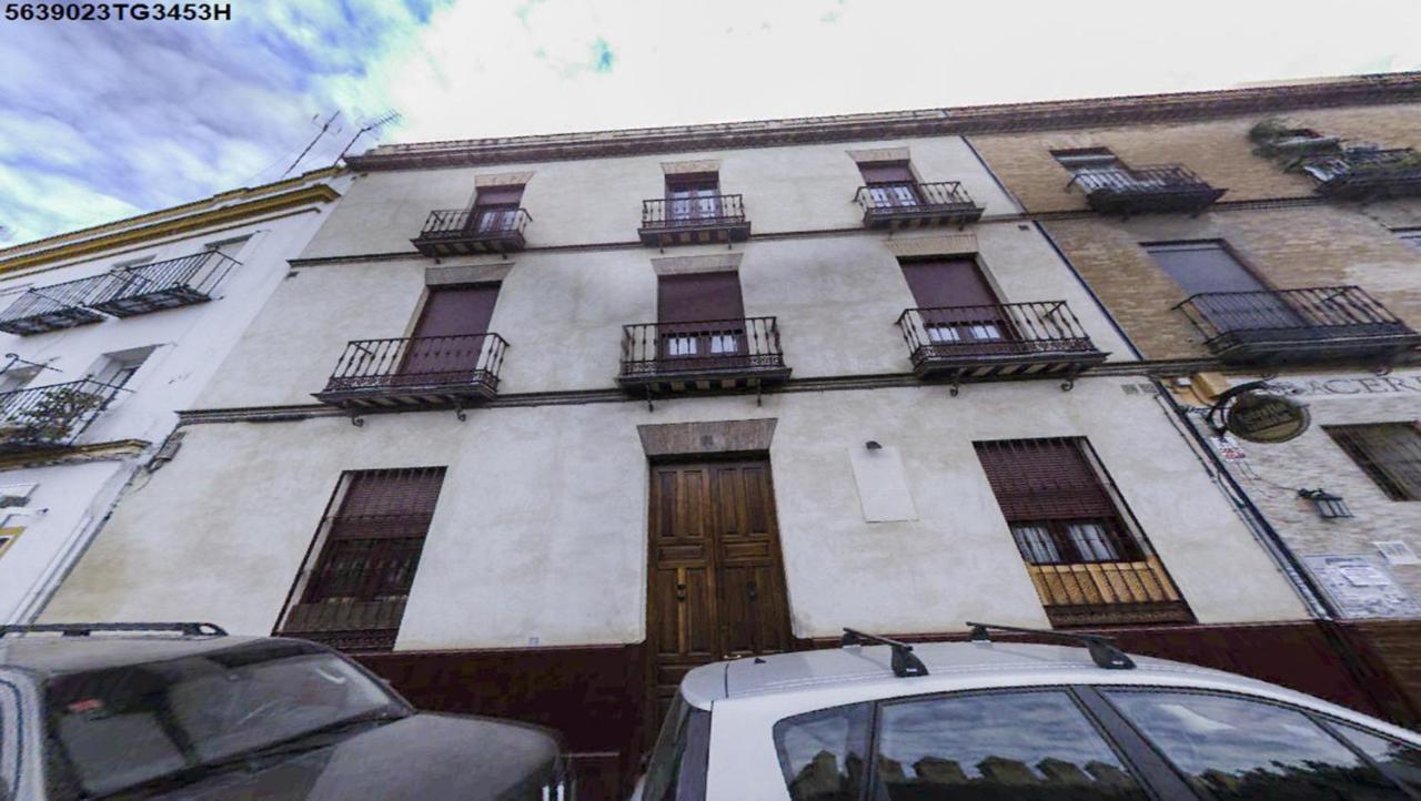 Macarena Muralla Encantada Apartment Seville Luaran gambar